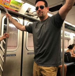 Meet your Posher, Richard